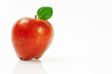 red apple