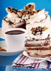 Cake with walnuts and chocolate