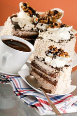 Cake with walnuts and chocolate