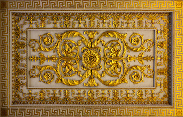 golden floral details