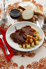Pastizzada con gnocchi - Cucina della Dalmazia