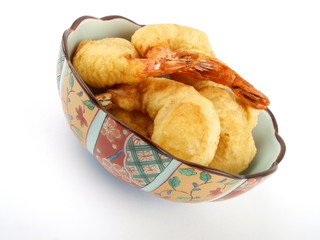 breaded shrimps in a bowl