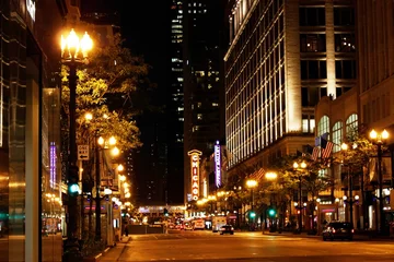 Fotobehang nachtscène op een beroemde straat in CHicago © ziggy