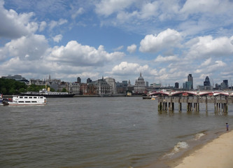 Naklejka premium River Thames View Of St Pauls