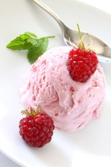ice-cream with fresh raspberry and mint