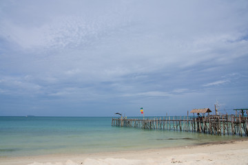 Fototapeta premium Jetty on shore of Samed island, eastern Thailand