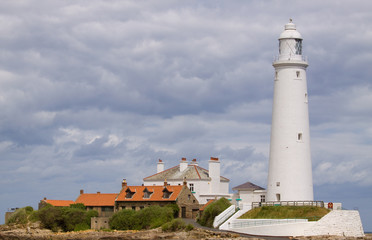 Fototapeta na wymiar St Mary's Lighthouse