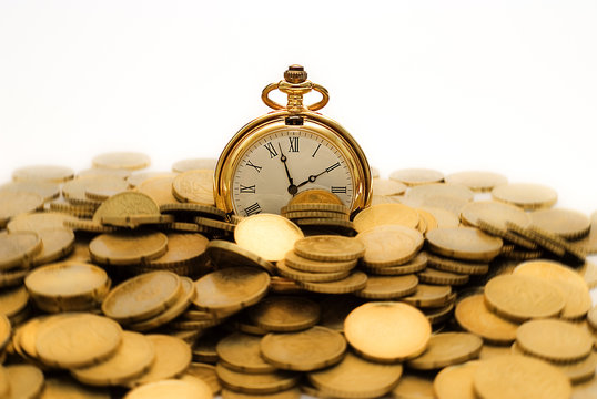 El reloj y el oro.