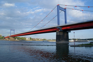 Friedrich Ebert Brücke Duisburg