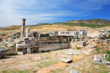 Fototapeta na wymiar ancient city of Hierapolis (Turkey).