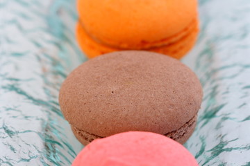 Macarons multicolores