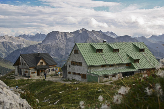 Alpenh&uuml;tte