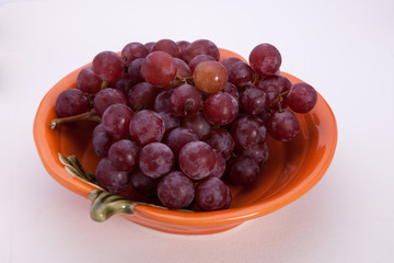Red grapes in bowl