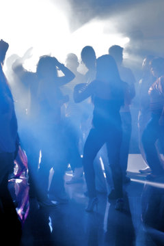 Dance to disco