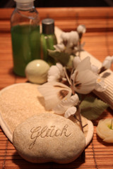 Spa-Arrangement mit Glücksbringer