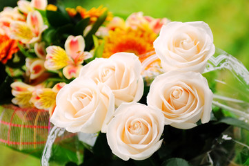 Beautiful Bunch of Roses and lilies