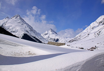 Fototapeta na wymiar Snow Village