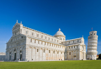 Fototapeta na wymiar Pisa, Piazza dei Miracoli.