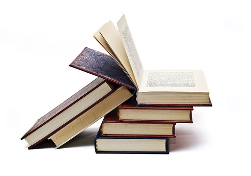 El saber esta en los libros.