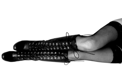 Girl with fihnet and boots