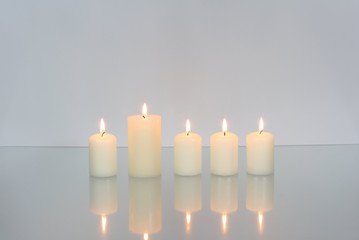 Weiße Kerzen
