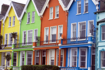 Brightly coloured houses - obrazy, fototapety, plakaty