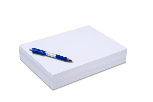 Ramette de papier et stylo