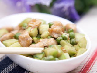 stir-fried chicken and vegetables