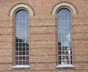 kościół-okno2 - obrazy, fototapety, plakaty