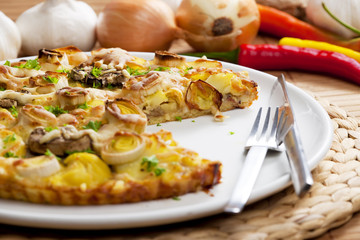 potato cake with champignons and leek