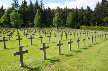 Fototapeta na wymiar cimetière militaire