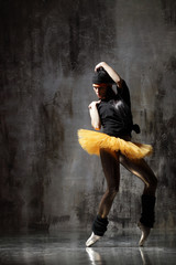 Obraz premium the dancer