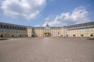Fototapeta na wymiar Pałac Karlsruhe