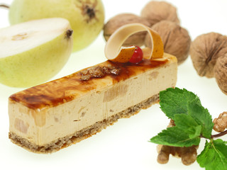 caramel pear custard cake