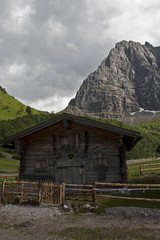 Almh&uuml;tte