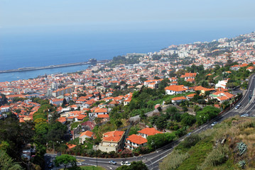 Fototapeta na wymiar La ville de Funchal