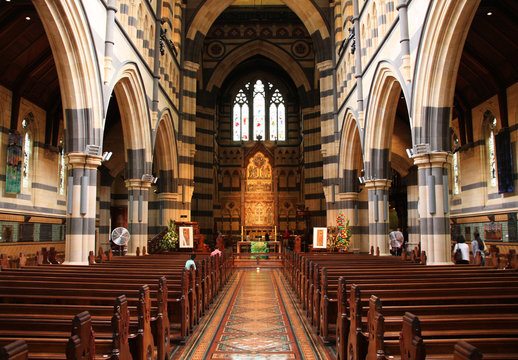 Melbourne Landmark - St. Paul's cathedral interior