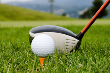 Tacada de saída com bola no pino