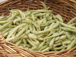 haricots beurre dans un panier