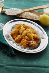 Frittelle di riso - Dolci della toscana