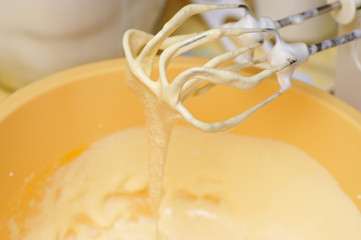 dough, make pastry