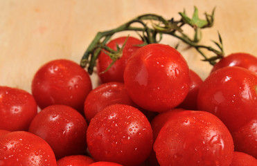 tomatos