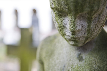 Friedhofsfigur 27