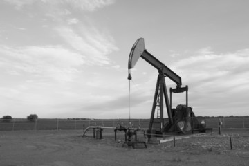 Black & White Oil Pump Jack Silhouette
