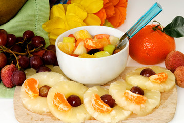 Fruit cocktail snack