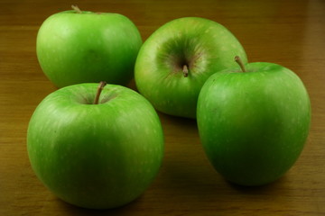 apples