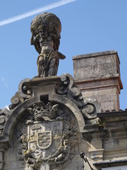 Fototapeta na wymiar Escultura barroca en Santiago de Compostela
