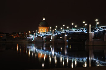 Fototapeta premium Toulouse et sa Garonne