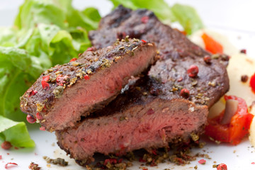 Rumpsteak(Roastbeef) - gegrillt,mit Salat
