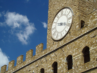 Fototapeta na wymiar tower clock, detail of Palazzo Vecchio in Florence